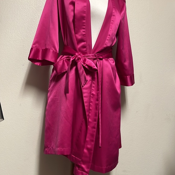 Pink Satin Robe - Picture 2 of 2